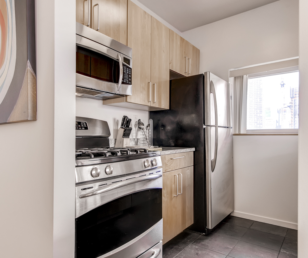 Chelsea New York 2 Bedroom Kitchen