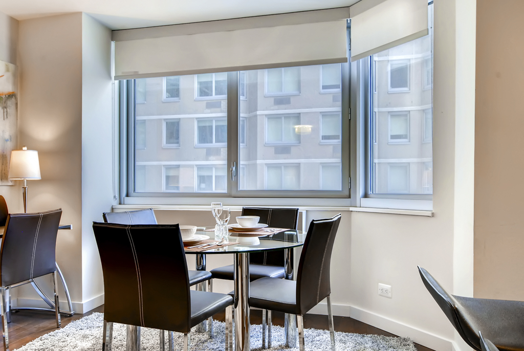 Midtown East New York 1 Bedroom Dining Room