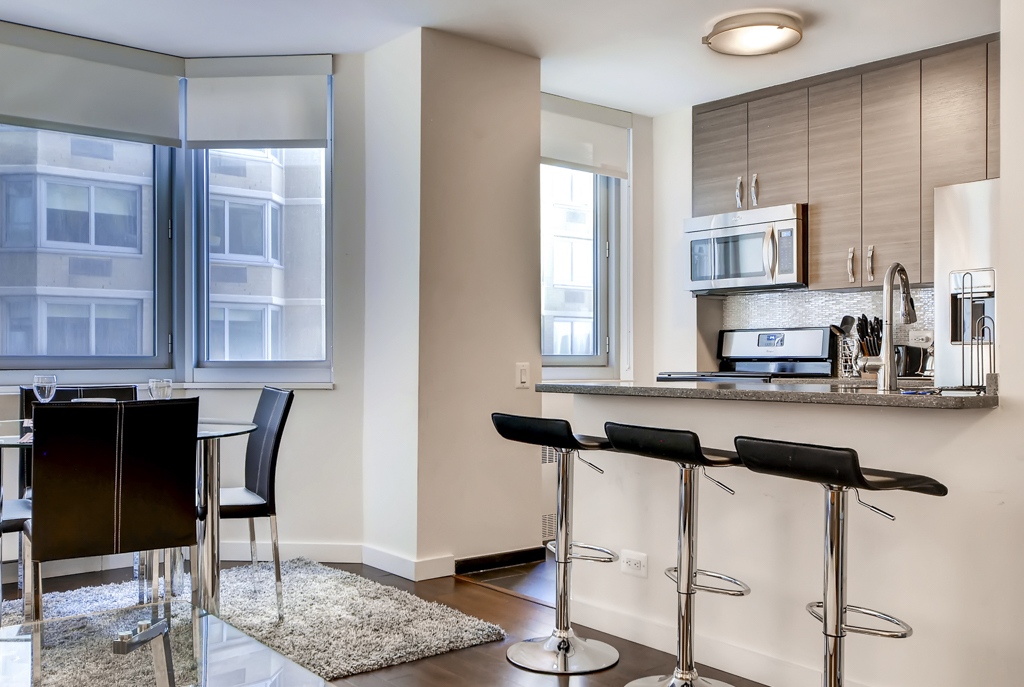 Midtown East New York 1 Bedroom Kitchen