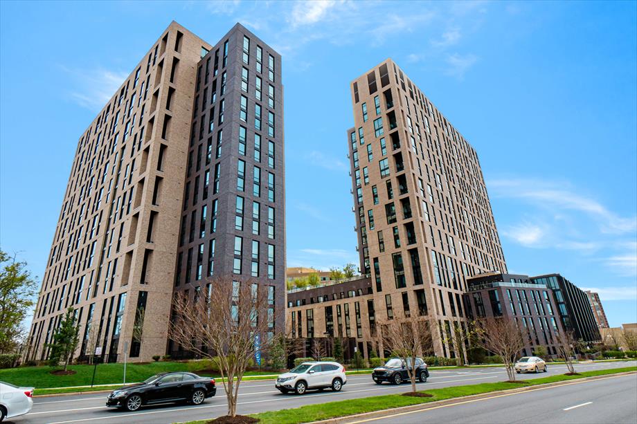 Herndon/Reston Reston Apartments Building Exterior